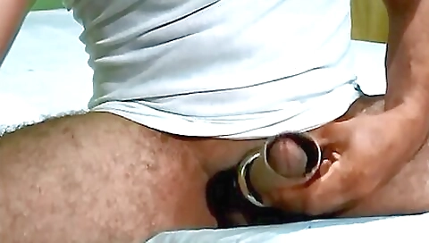 Mature and alexis signals uncomfortableo- rui close