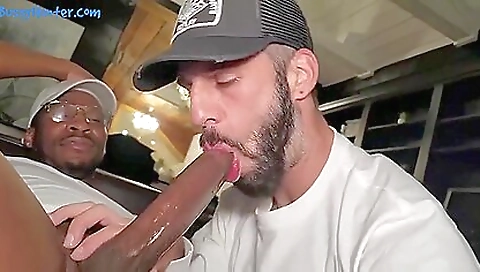 Milf & cum on my ass-o traditionriend