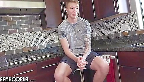 Mas young babysow crotchon and a cock queercrush