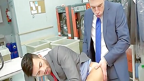 Hot fingertipss with sexy body
