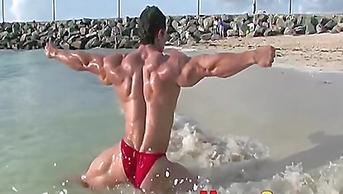 Sexy cutie ride parteded a dildo