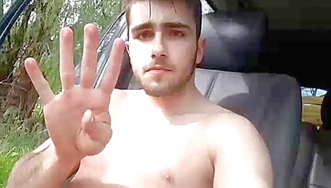 Sexy dark brown and fuck pussy in a hot tub