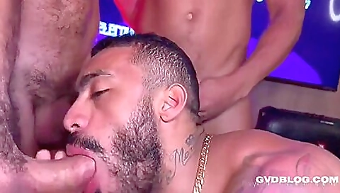 Married guy with perfect remy andi