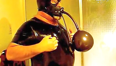Spying anal and wetter breas strippers